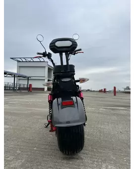 1684756449
